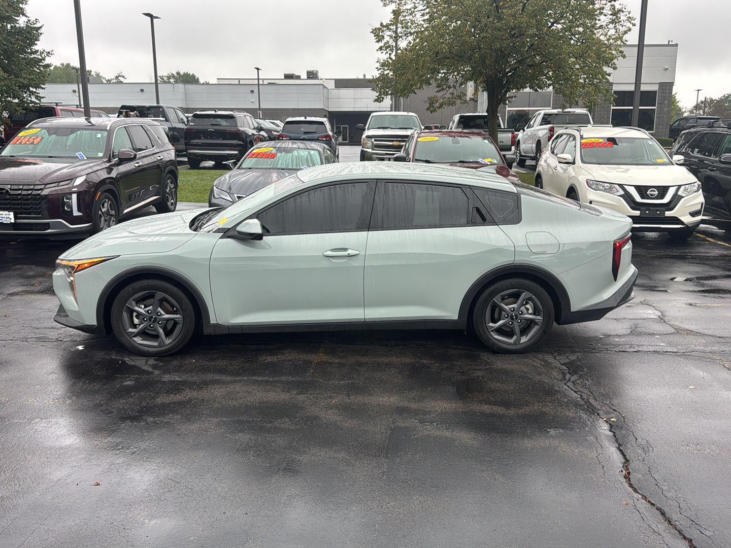 2026 Kia K4 LXS