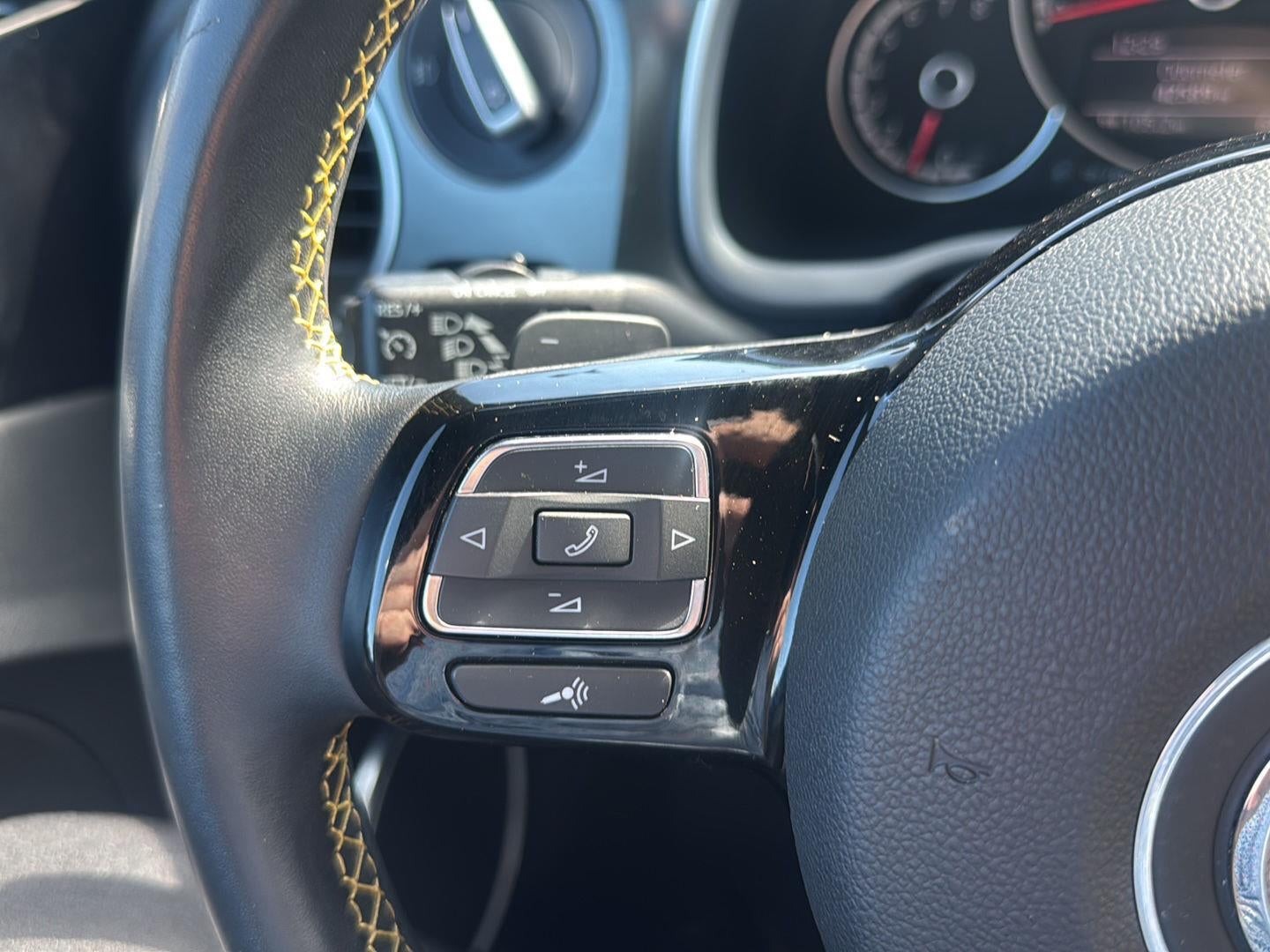 2014 Volkswagen Beetle 2.0T Turbo GSR