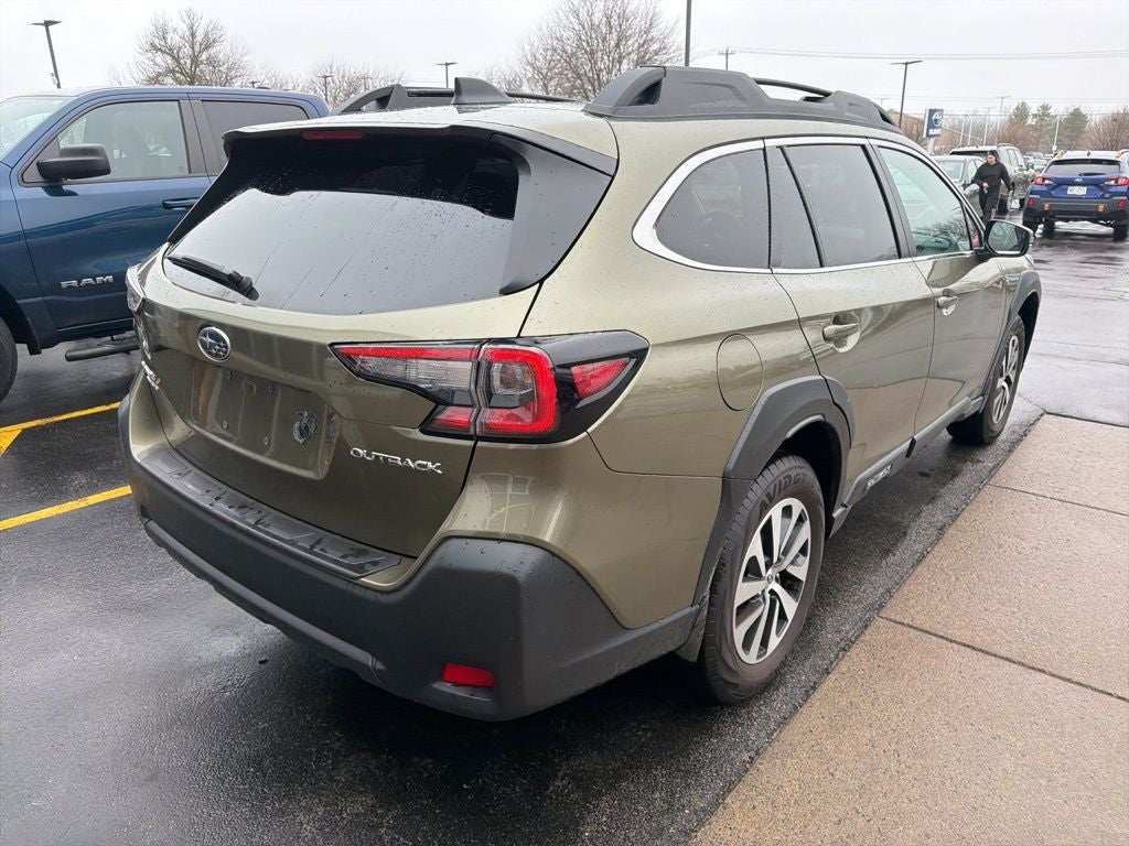 2025 Subaru Outback Premium
