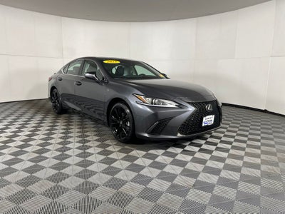 2025 Lexus ES 300h F SPORT Design