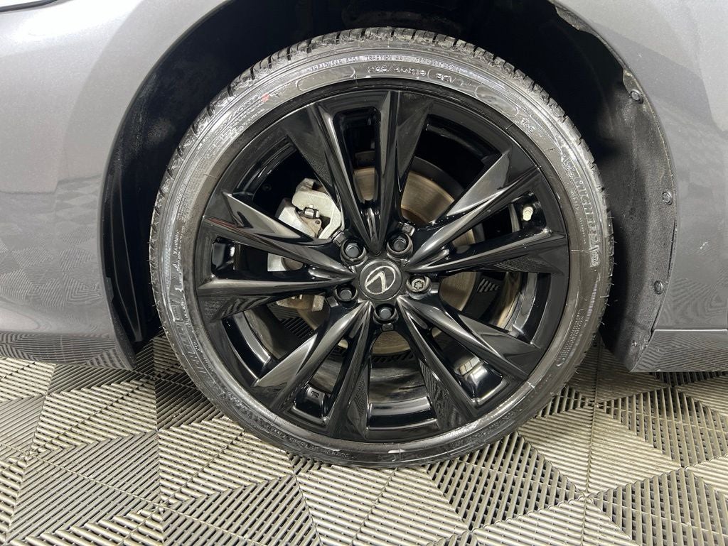 2025 Lexus ES 300h F SPORT Design