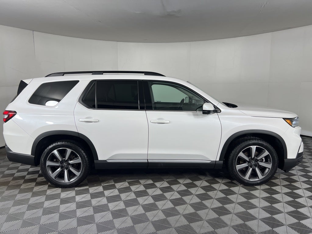 2023 Honda Pilot Elite AWD