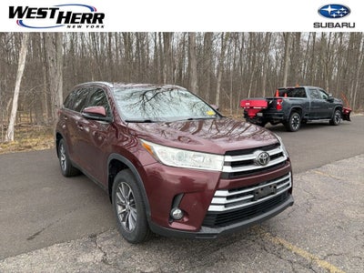 2019 Toyota Highlander Base