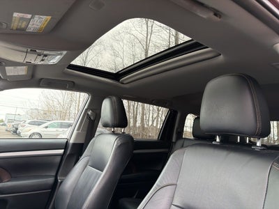 2019 Toyota Highlander Base