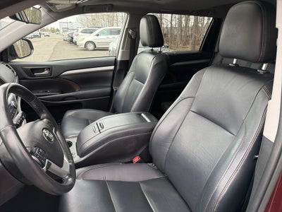 2019 Toyota Highlander Base