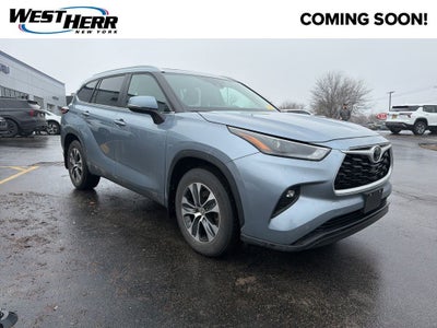 2024 Toyota Highlander LE