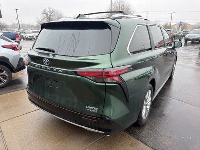 2024 Toyota Sienna Limited 7 Passenger