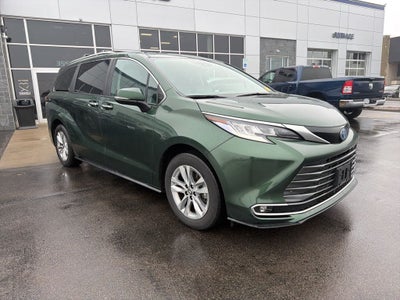 2024 Toyota Sienna Limited 7 Passenger