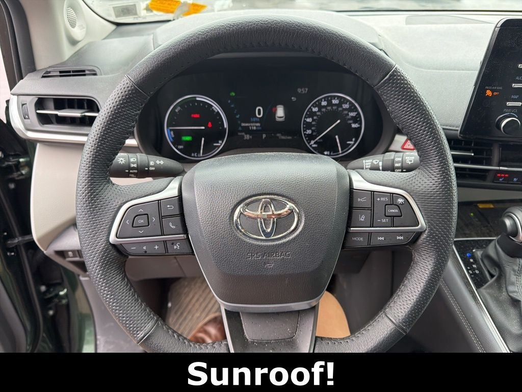 2024 Toyota Sienna Limited 7 Passenger