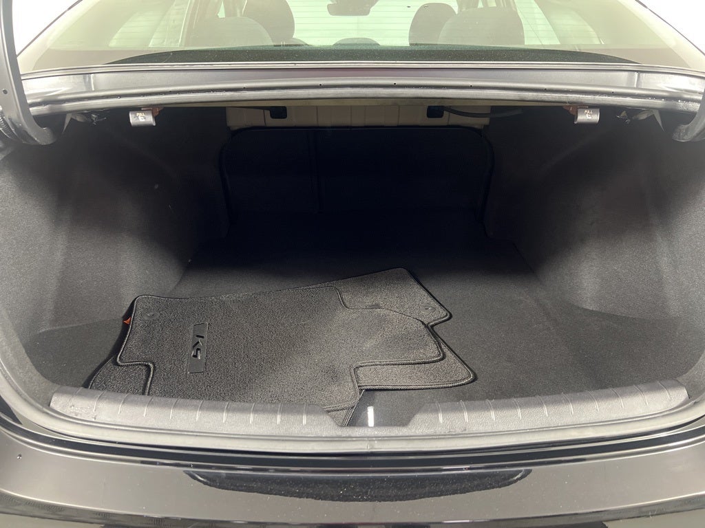 2023 Kia K5 LXS Certified