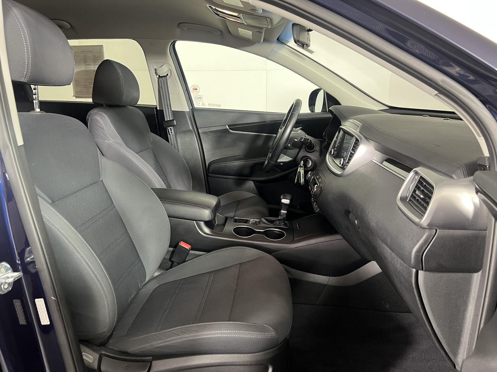 2019 Kia Sorento S V6