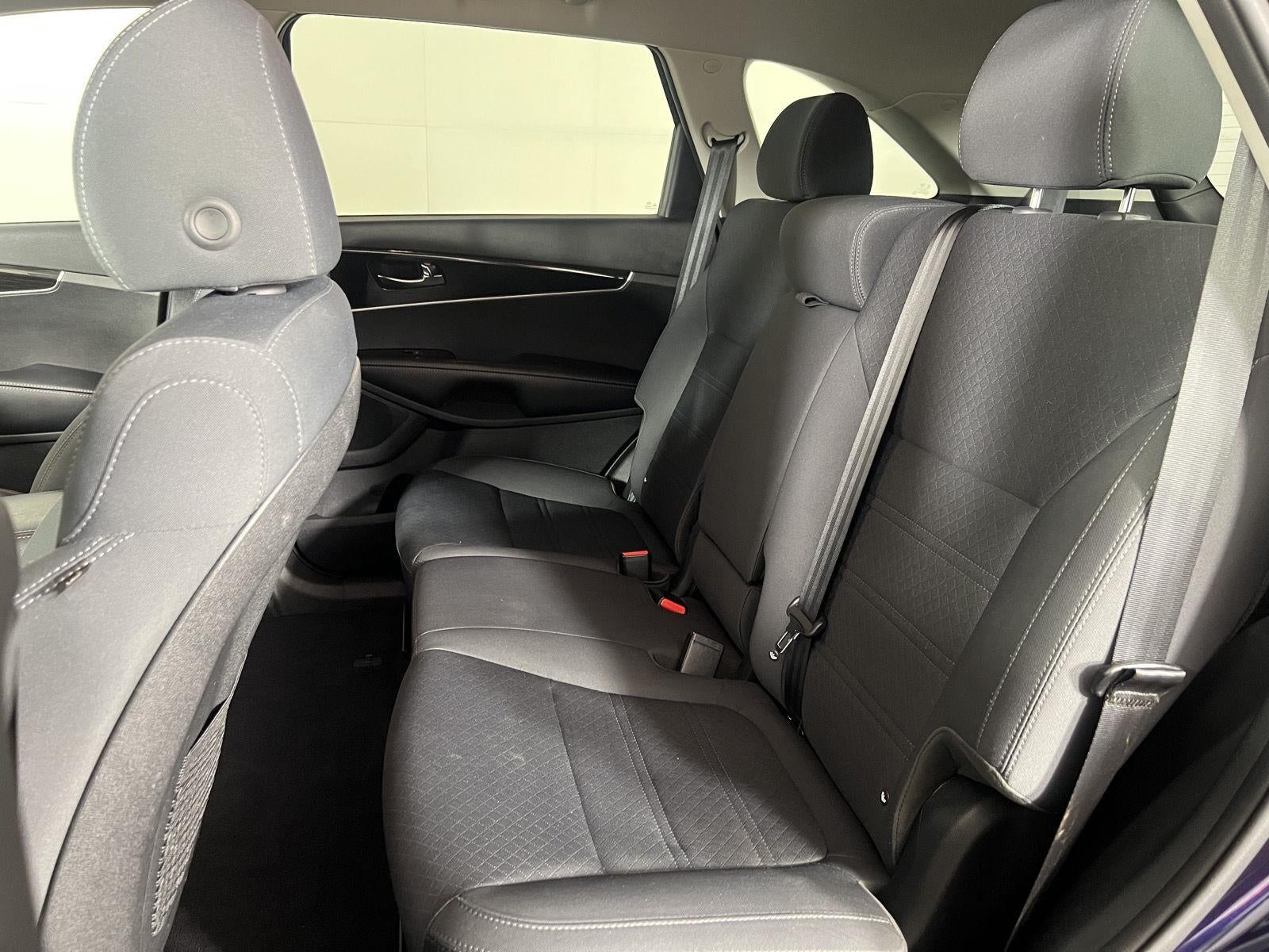2019 Kia Sorento S V6