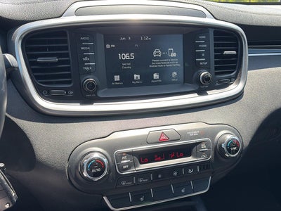 2019 Kia Sorento S V6