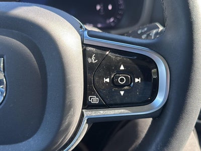 2024 Volvo S60 Plus Dark Theme