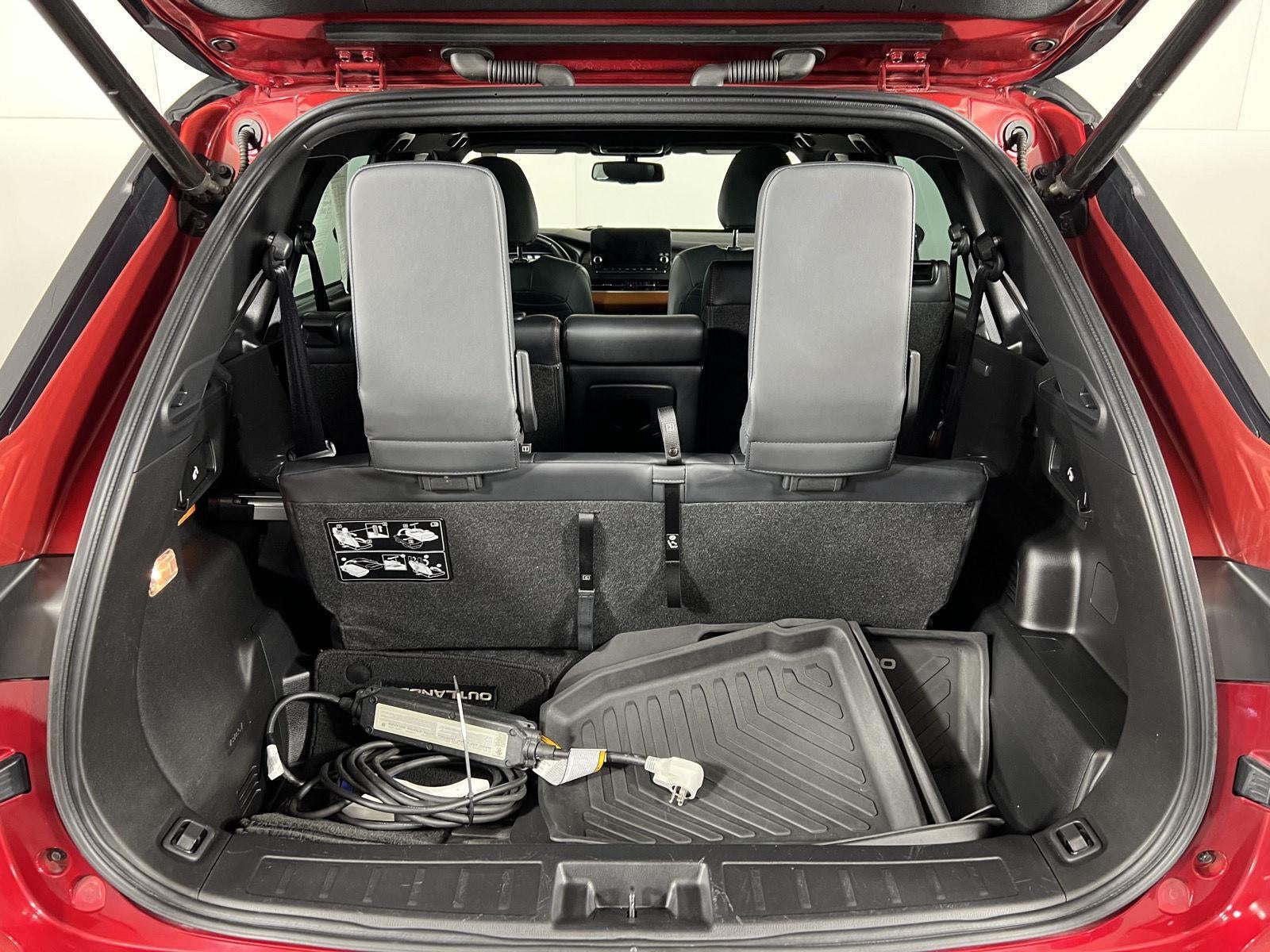 2023 Mitsubishi Outlander PHEV SEL