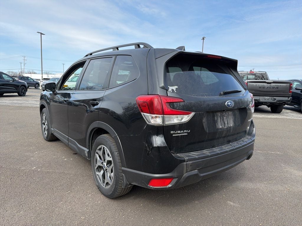2024 Subaru Forester Premium
