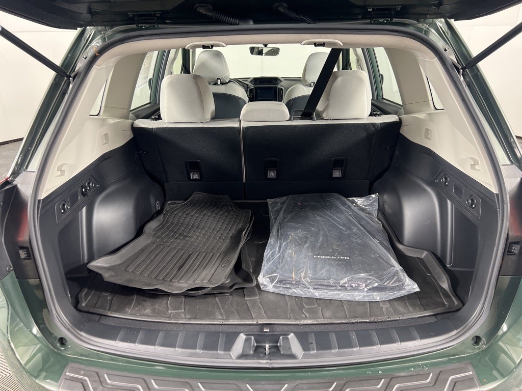 2022 Subaru Forester Base