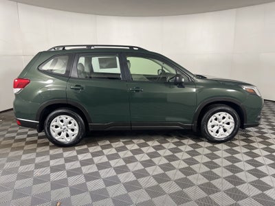 2022 Subaru Forester Base