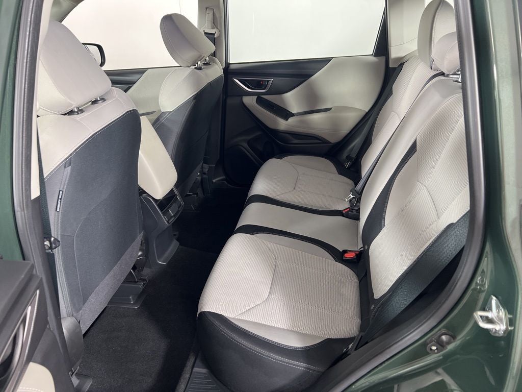 2023 Subaru Forester Base