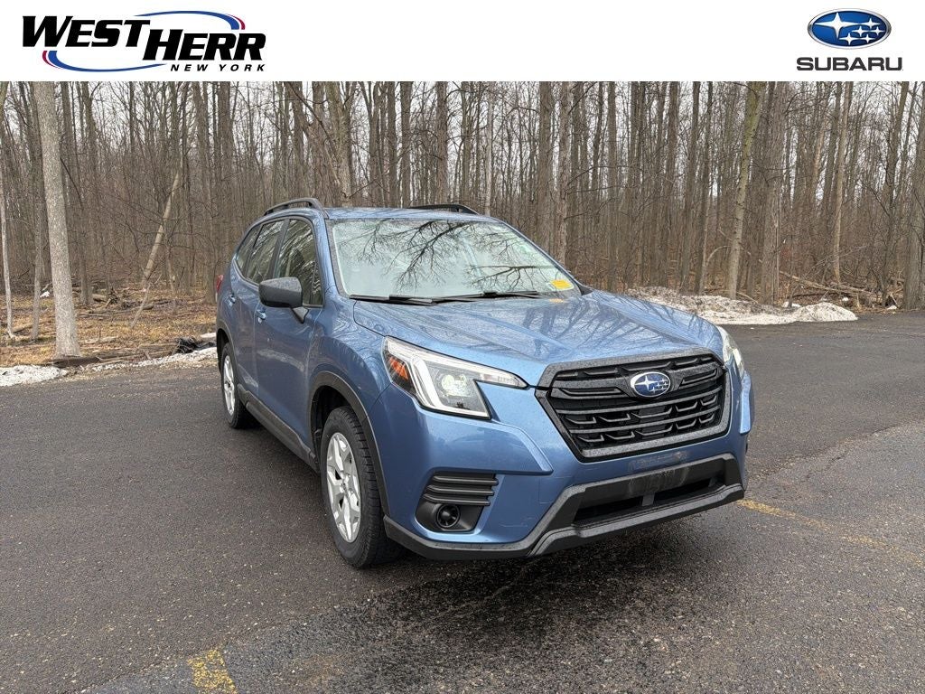 2023 Subaru Forester Base