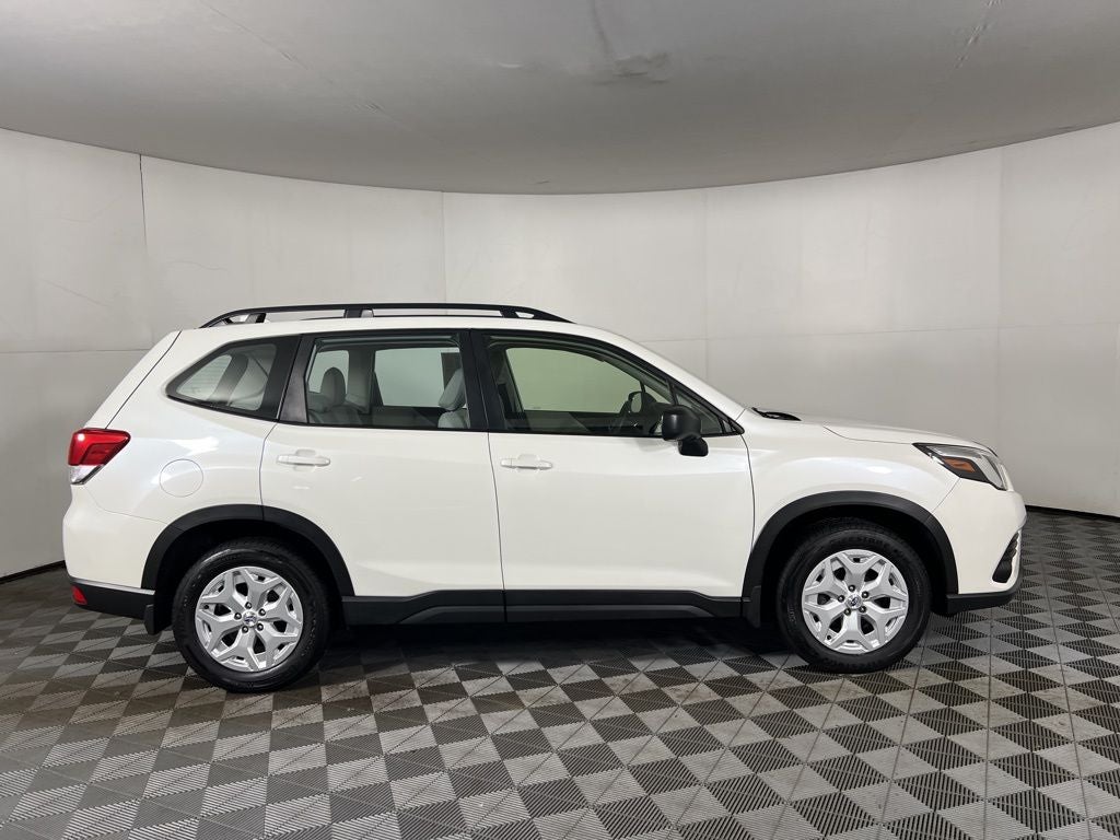 2023 Subaru Forester Base