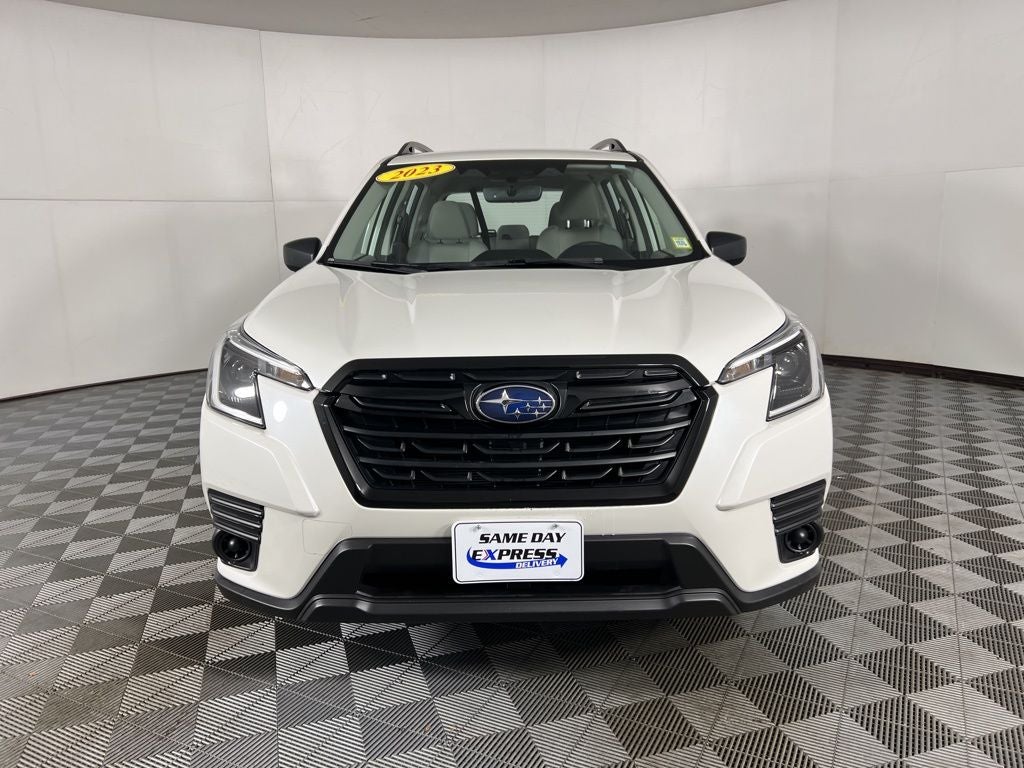 2023 Subaru Forester Base