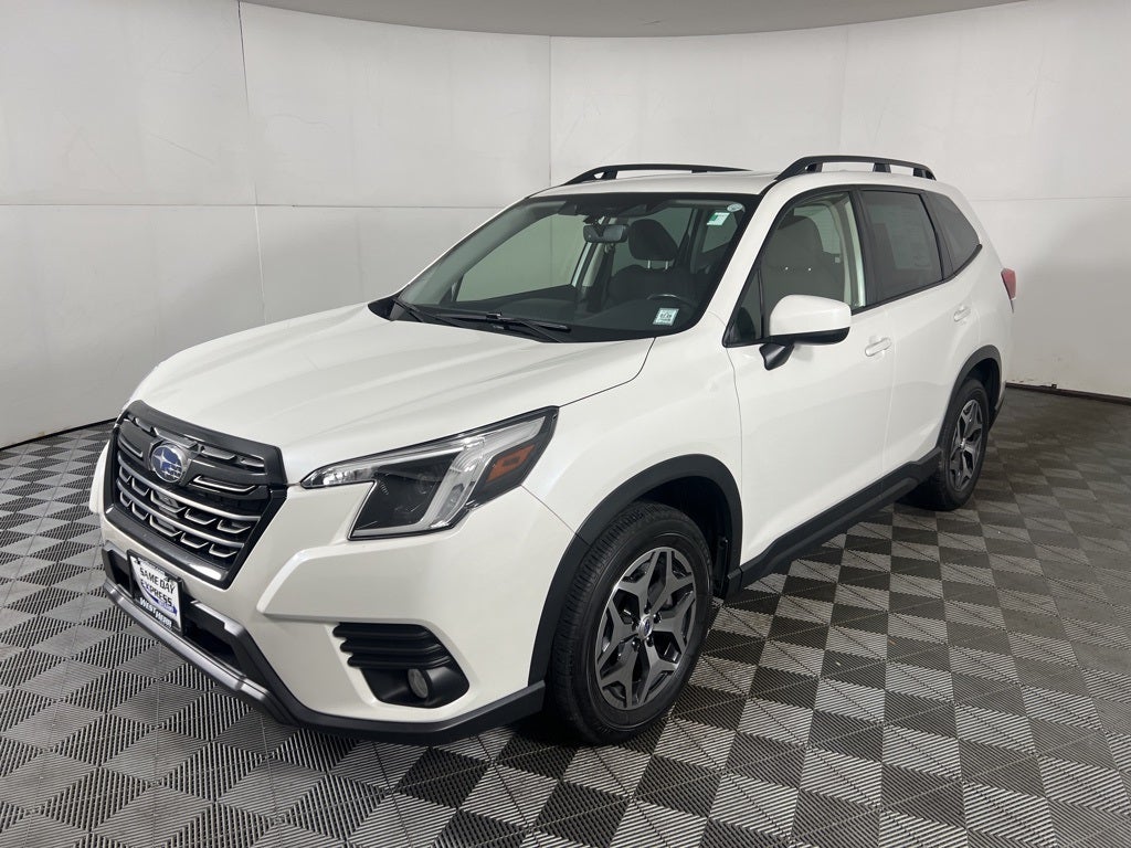 2023 Subaru Forester Premium