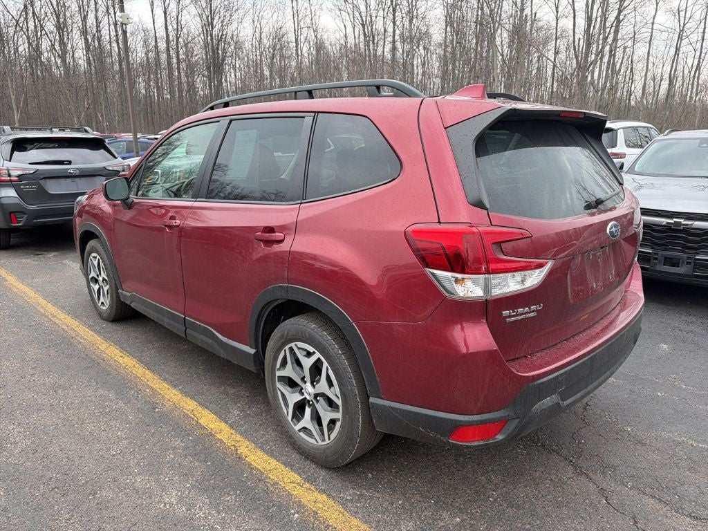 2023 Subaru Forester Premium