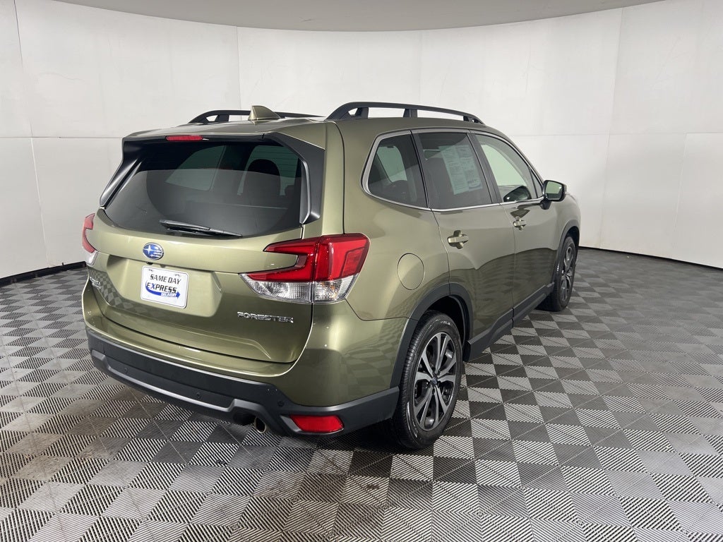 2023 Subaru Forester Premium