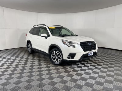 2024 Subaru Forester Premium