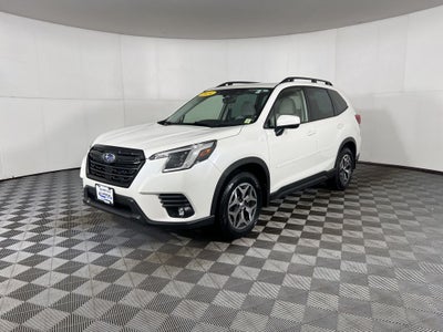 2024 Subaru Forester Premium