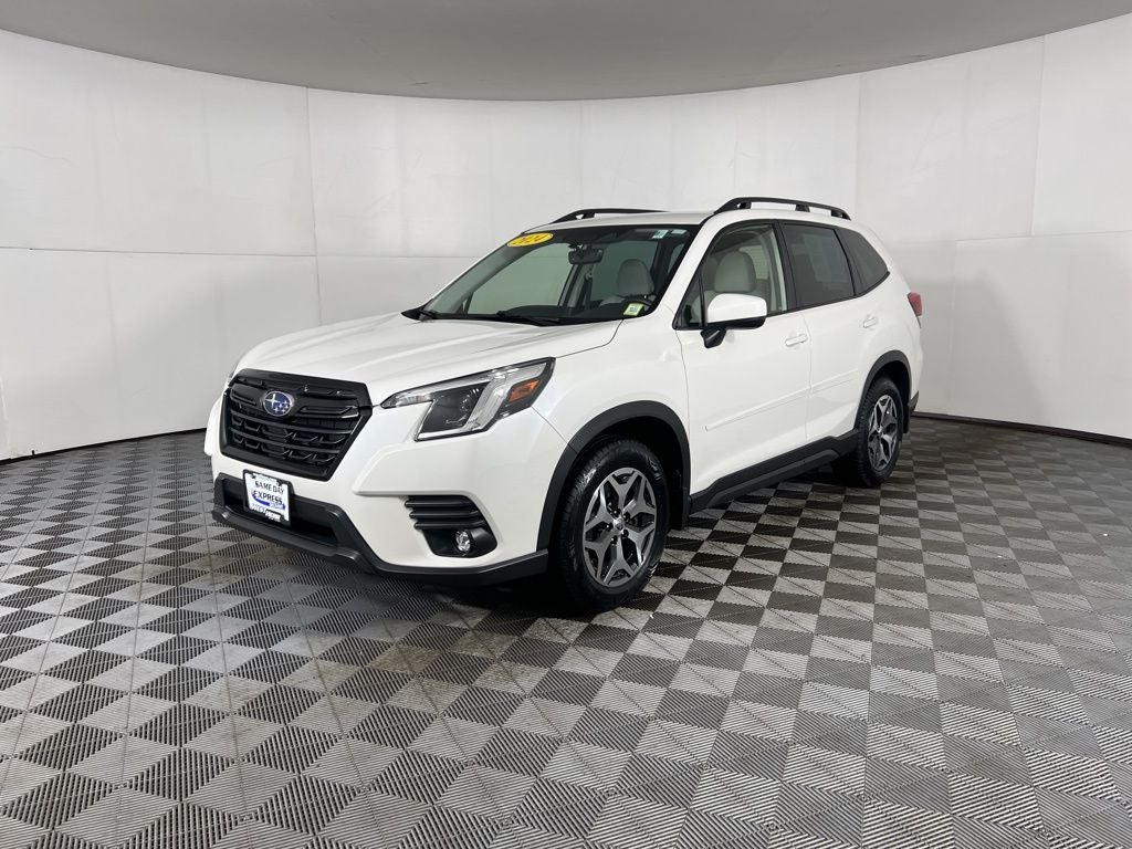2024 Subaru Forester Premium