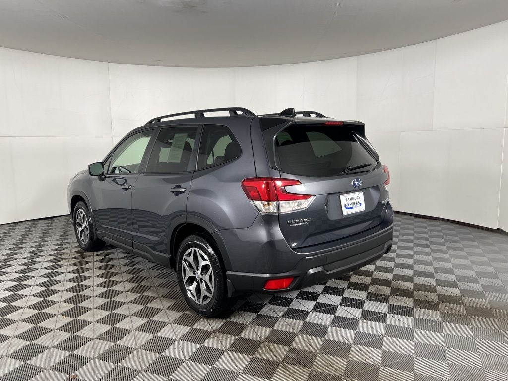 2024 Subaru Forester Premium
