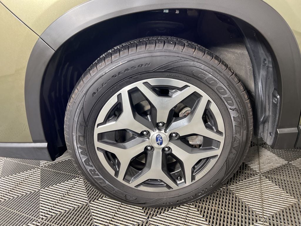 2022 Subaru Forester Premium