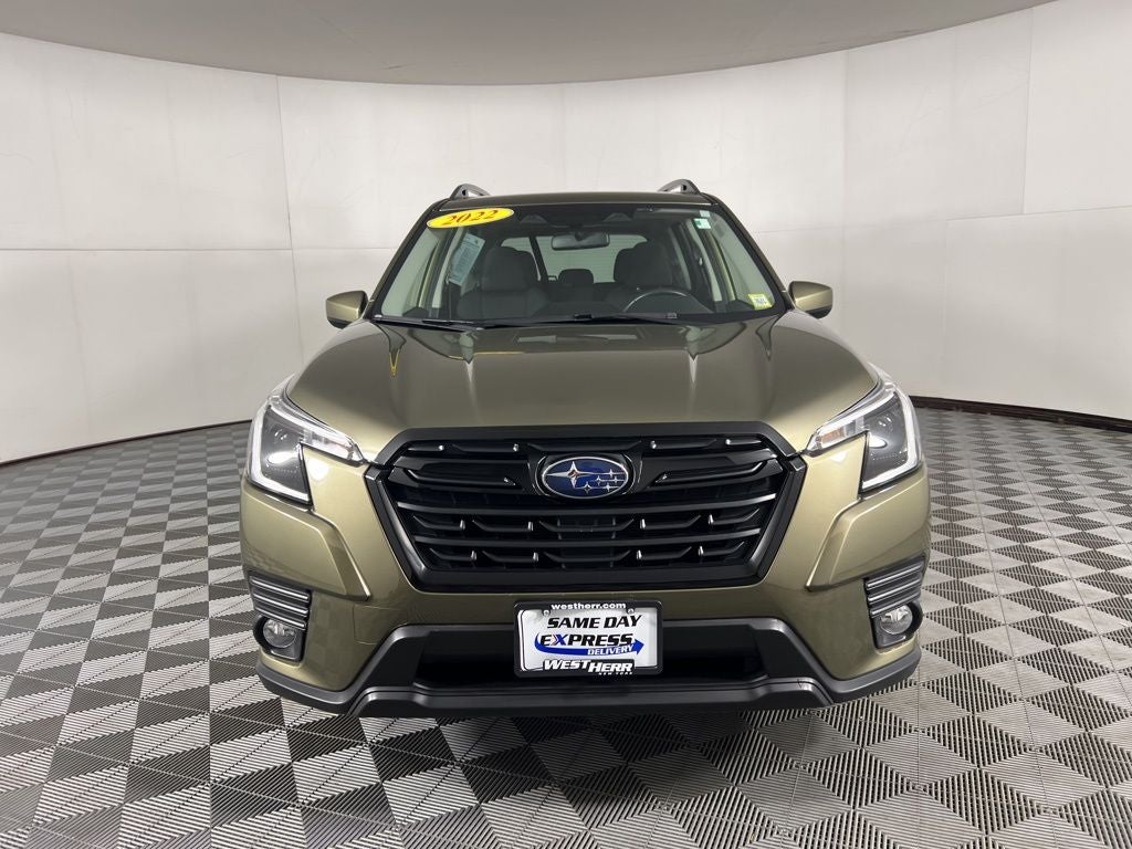 2022 Subaru Forester Premium