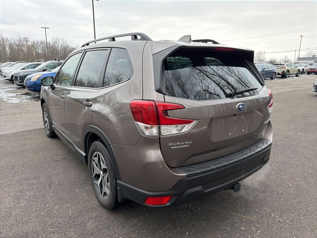 2022 Subaru Forester Premium
