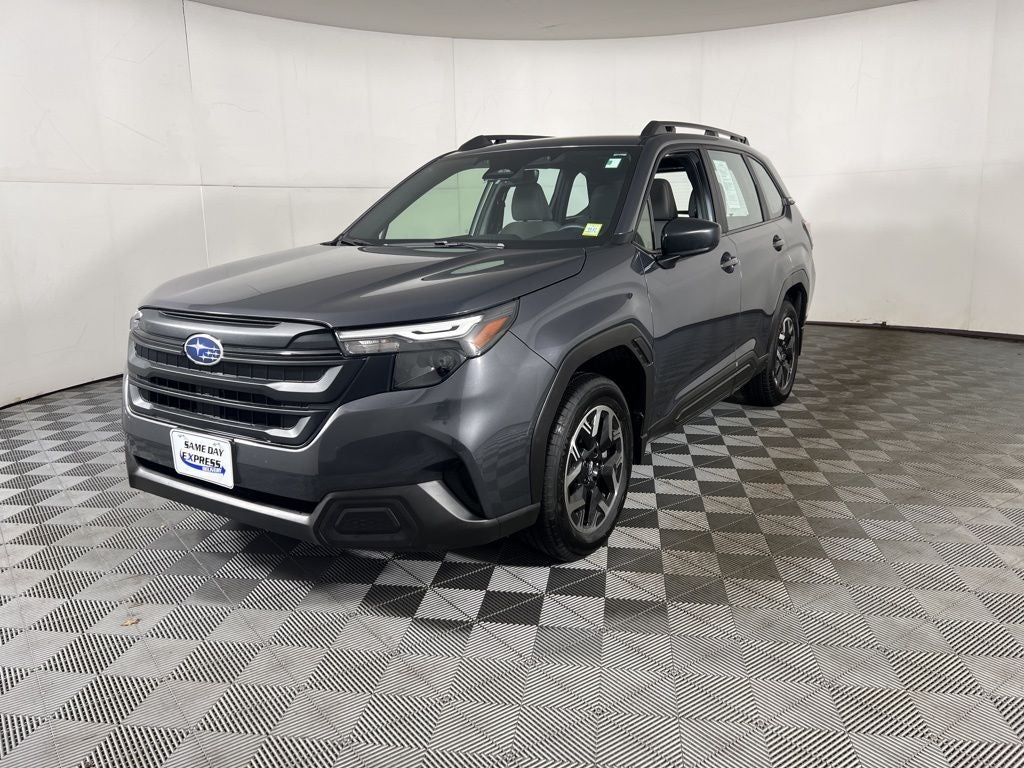 2025 Subaru Forester Base