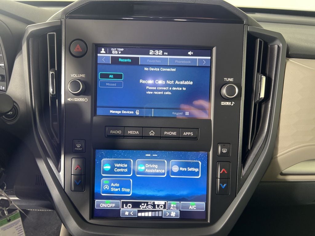 2025 Subaru Forester Base