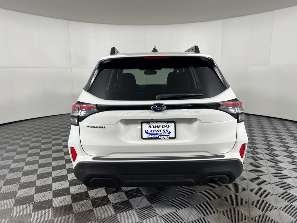 2025 Subaru Forester Premium