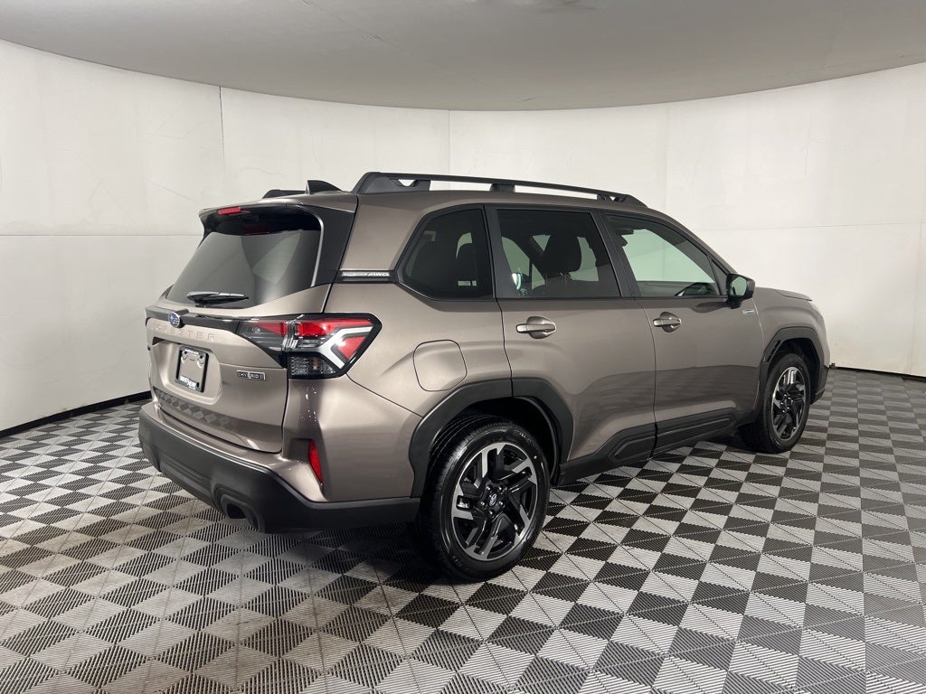 2025 Subaru Forester Hybrid Premium