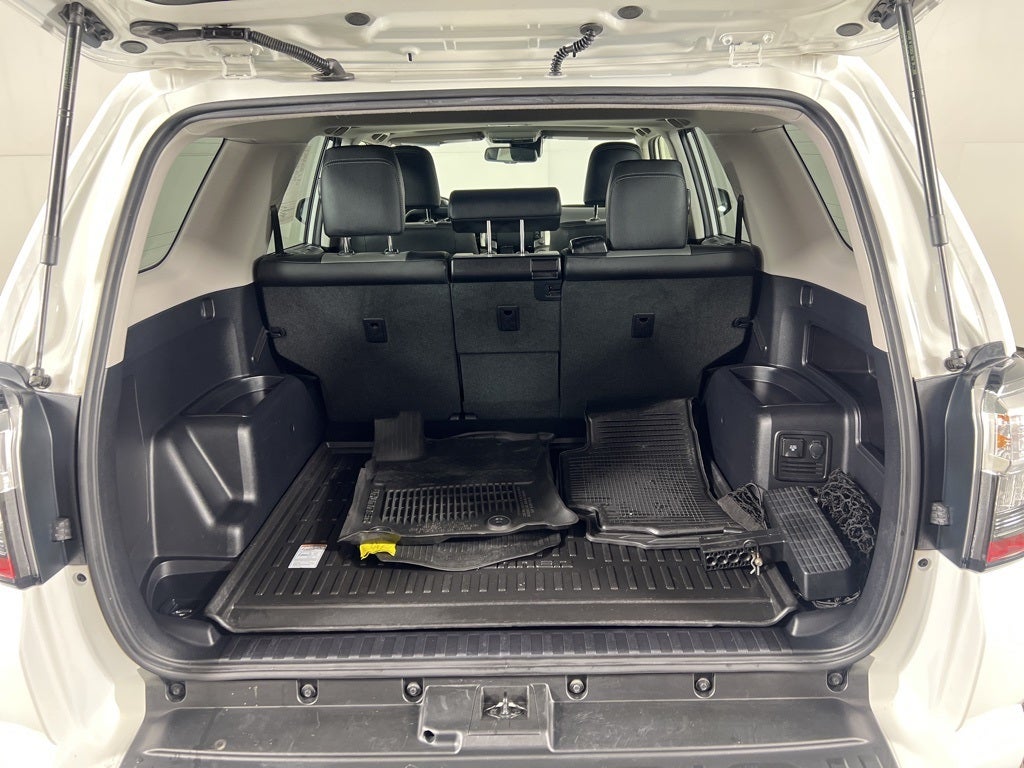 2023 Toyota 4Runner SR5 Premium 4WD