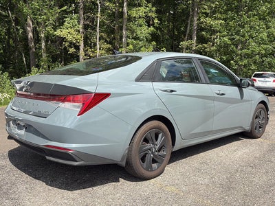 2022 Hyundai ELANTRA HYBRID Blue