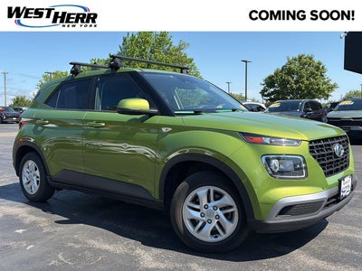 2023 Hyundai VENUE SE
