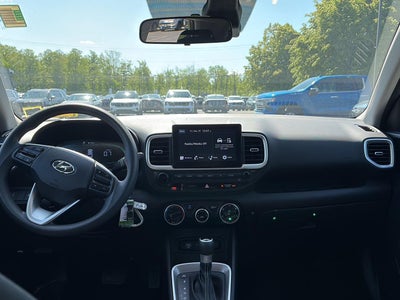 2023 Hyundai VENUE SE