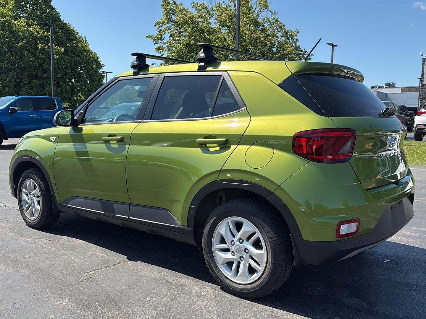 2023 Hyundai VENUE SE