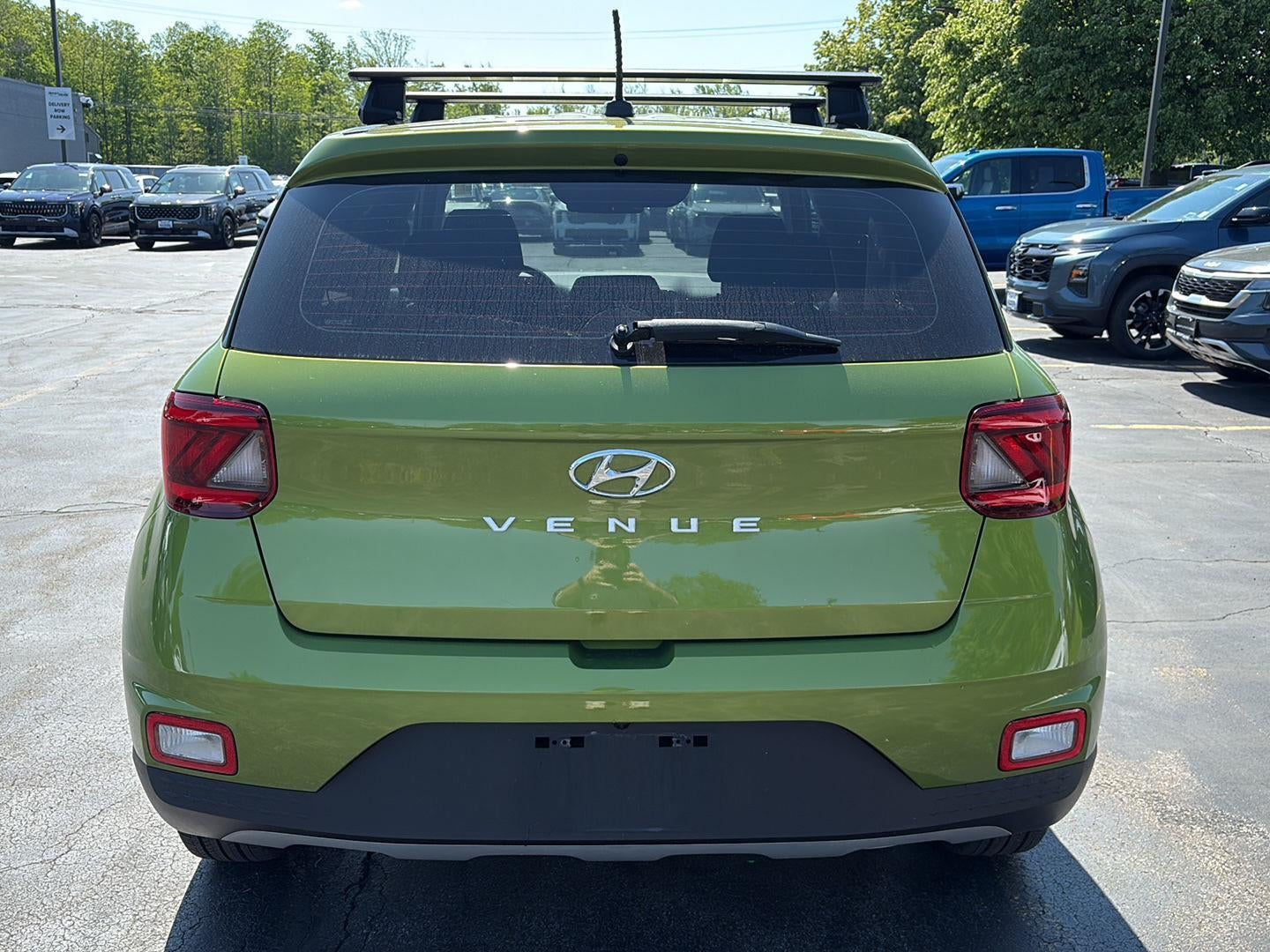 2023 Hyundai VENUE SE