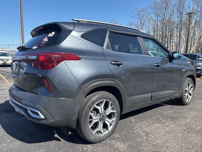 2022 Kia Seltos EX