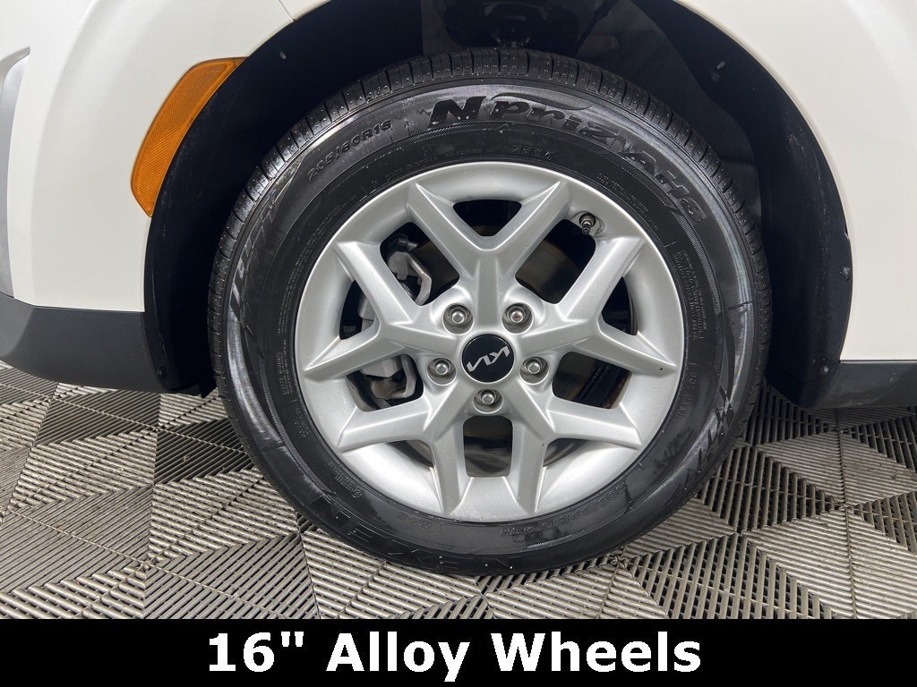 2023 Kia Soul LX Certified