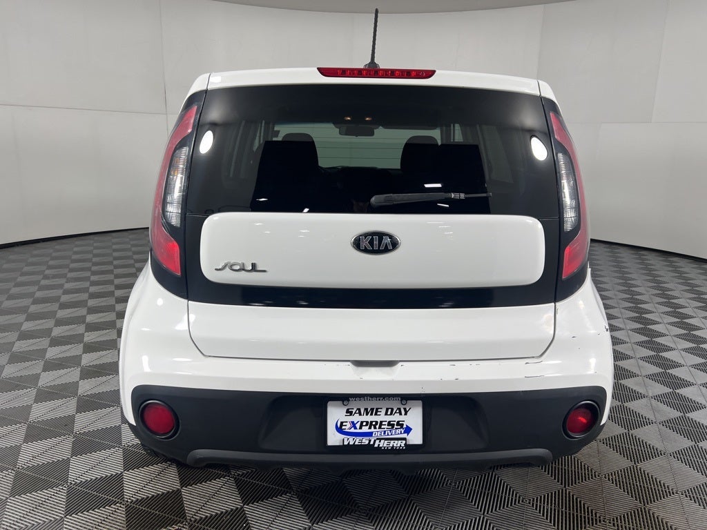 2018 Kia Soul Base