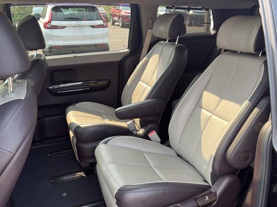 2016 Kia Sedona Limited